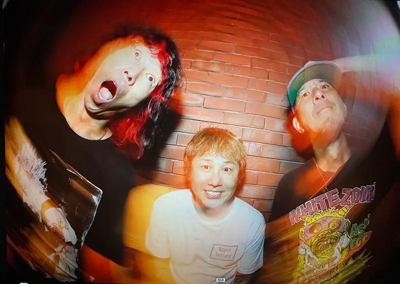 Hi-STANDARD